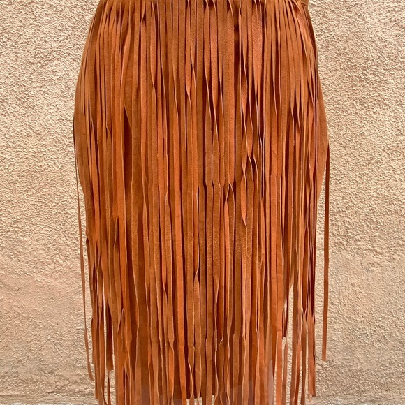 Vintage Cedars size 10 camel brown suede mini skirt fringe boHo festival - Picture 5 of 7